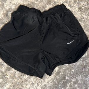 Athletic NIKE shorts
